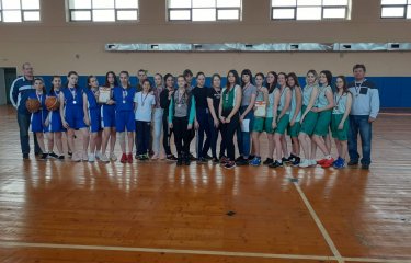 В ФОК п. Комсомольский прошли соревнования по баскетболу среди девушек